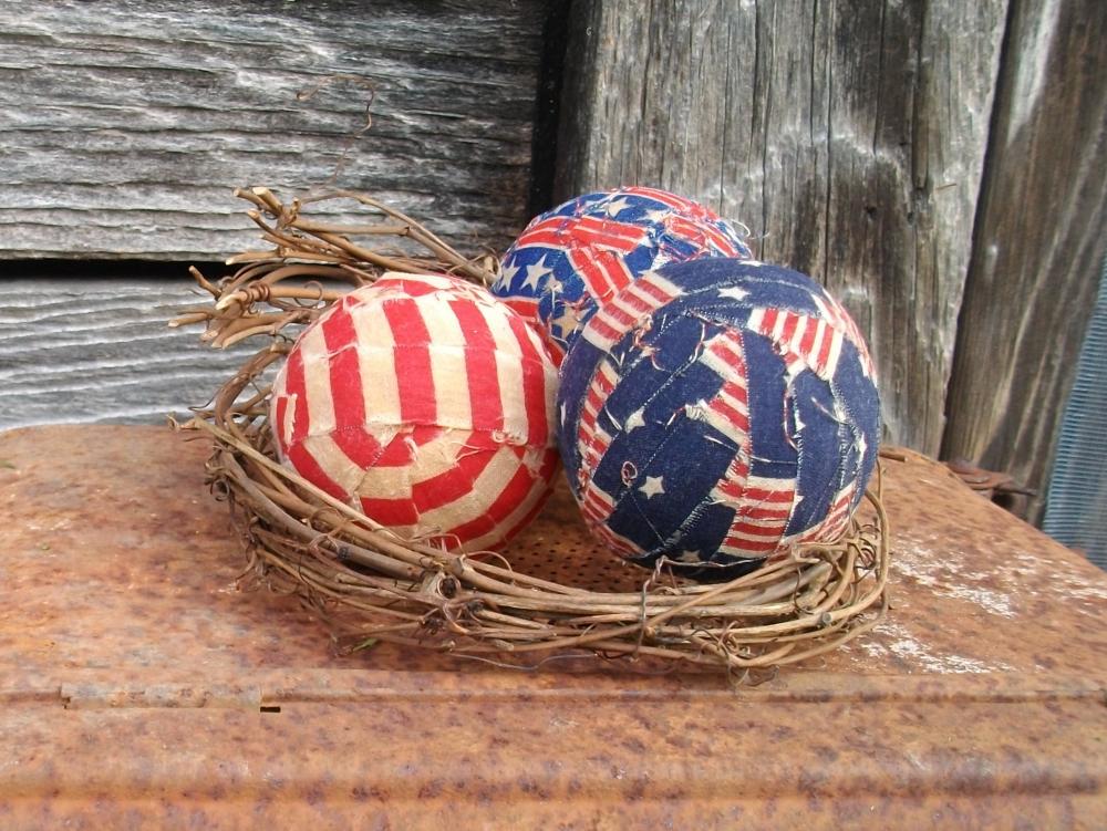 Primitive Americana Rag Balls - Rustic Country Bowl Fillers - Home Decor